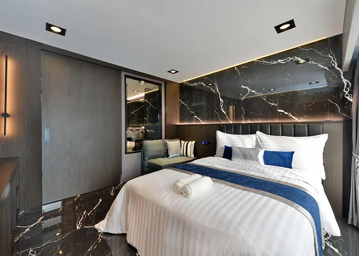 Victora * Bangkok